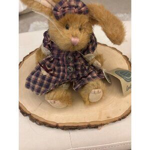 Boyds Bears “Gretchen” Rabbit Plush – Plaid Dress, Original Tag, Investment Coll